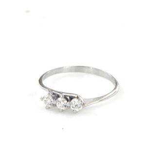 Anello trilogy  superlight in oro bianco e diamanti taglio brillante per cta 0,20  totali
