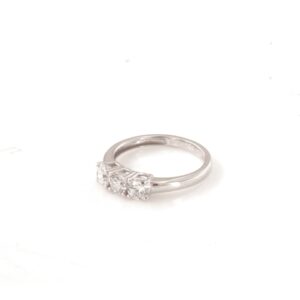 Anello trilogy in oro 9k e diamanti lab grown  tot ct 0,90