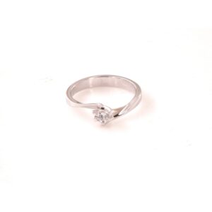 Anello solitario in oro 9k e diamanti lab grown  tot ct 0,30